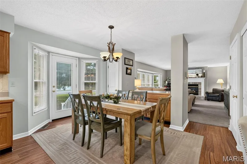 307 Camilla Drive, O'Fallon, MO 63366 — listing photo 15 of 41