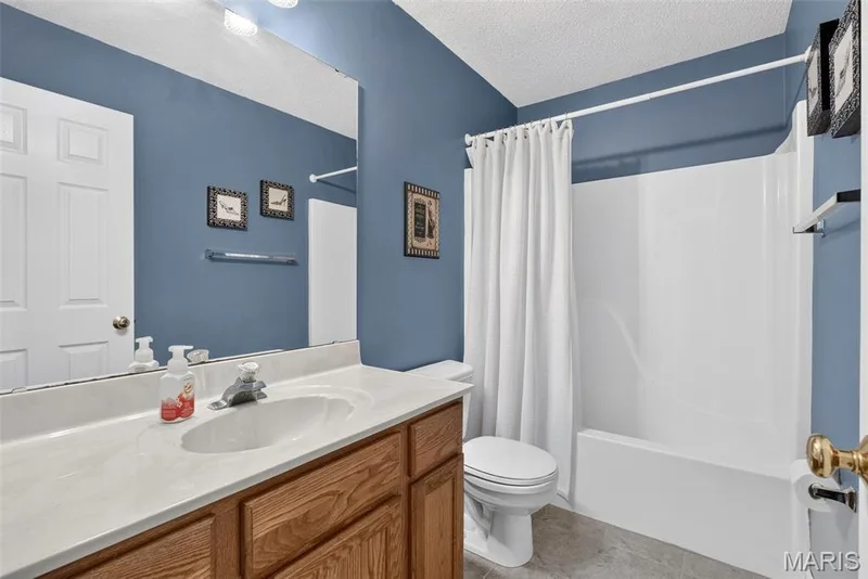 2nd Full Bathroom on Second Floor — 307 Camilla Drive, O'Fallon, MO 63366