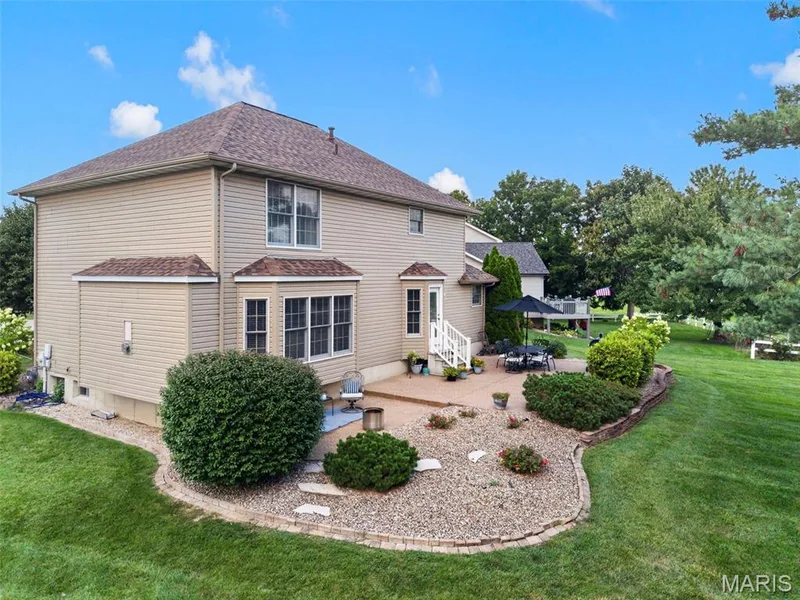307 Camilla Drive, O'Fallon, MO 63366 — listing photo 34 of 41