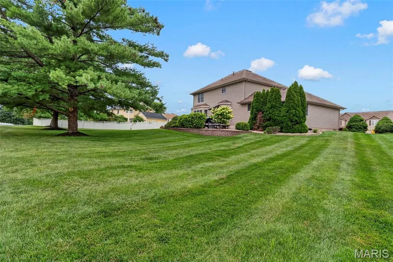 307 Camilla Drive, O'Fallon, MO 63366 — listing photo 39 of 41