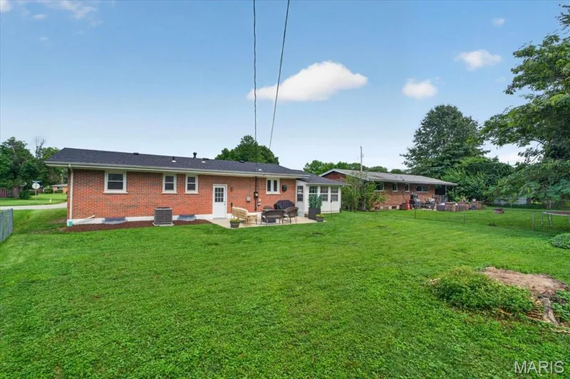 2609 W Adams Street, St Charles, MO 63301 — listing photo 24 of 30