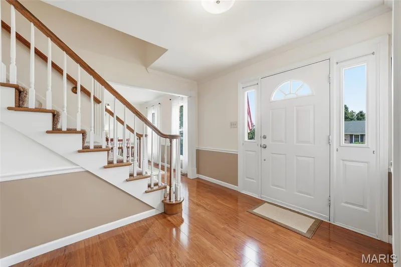 15011 Ridge Lake Drive, Chesterfield, MO 63017 — listing photo 5 of 29