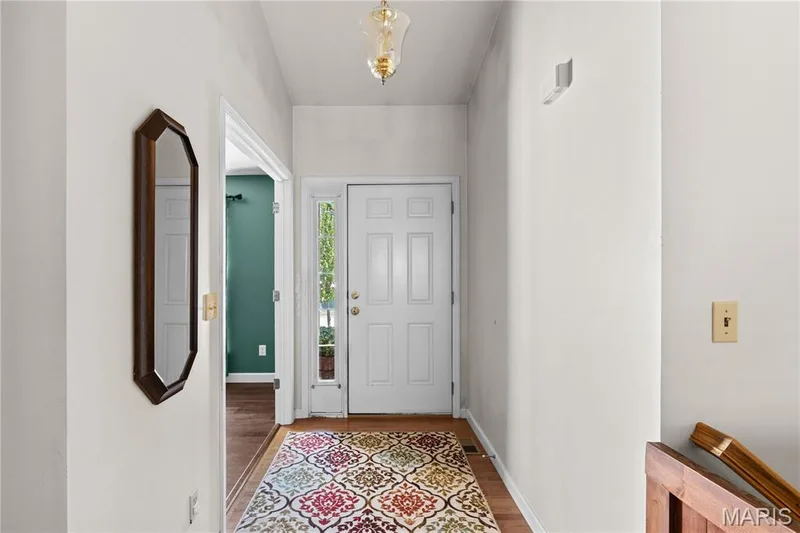 25 Turtle Creek Villas Drive, O'Fallon, MO 63366 — listing photo 4 of 37