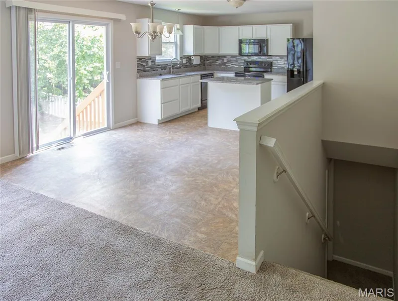 1318 Forest Way Drive, Wentzville, MO 63385 — listing photo 2 of 18