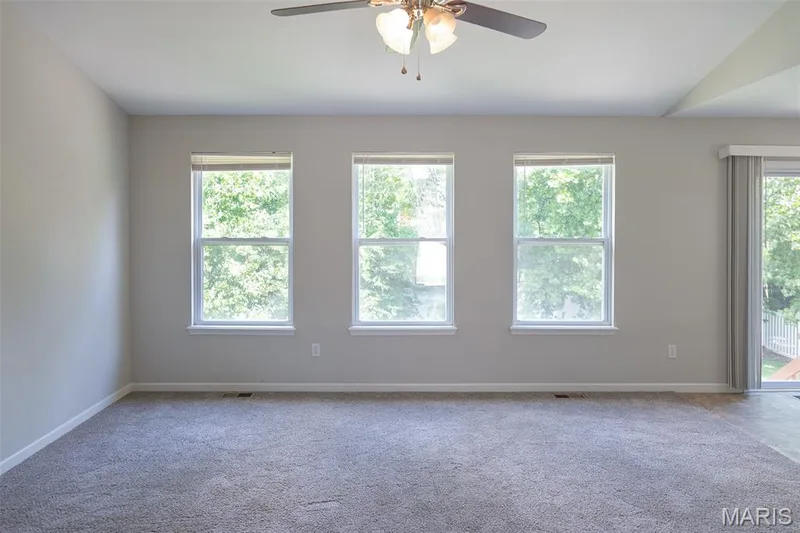 1318 Forest Way Drive, Wentzville, MO 63385 — listing photo 7 of 18