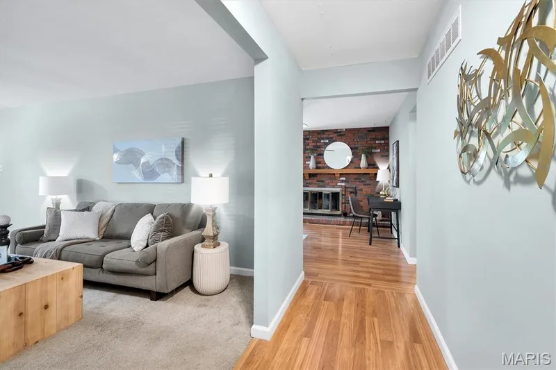 757 Millwood Drive, St Peters, MO 63376 — listing photo 5 of 30