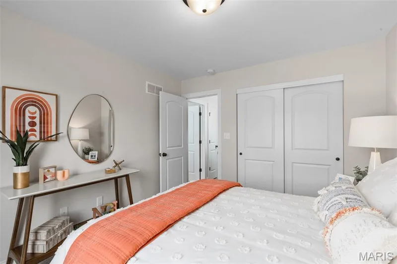 2 Hickory at Bluestem Estates, Lake St. Louis, MO 63367 — listing photo 10 of 23