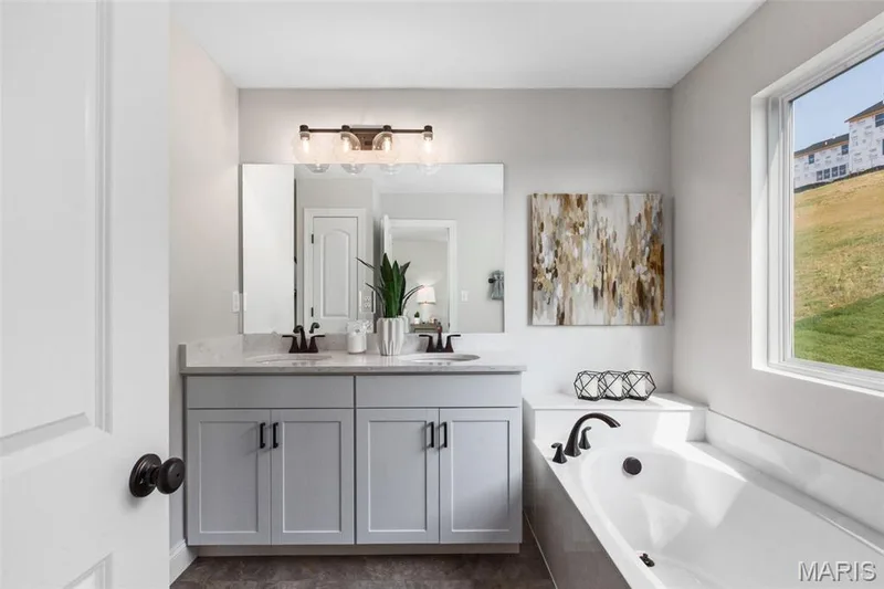 2 Hickory at Bluestem Estates, Lake St. Louis, MO 63367 — listing photo 14 of 23