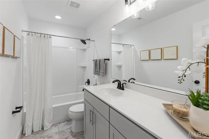 2 Nottingham at Bluestem Estates, Lake St. Louis, MO 63367 — listing photo 29 of 34