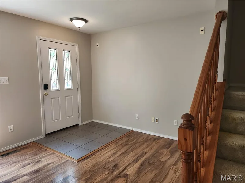 321 Heritage Commons Circle, O'Fallon, MO 63368 — listing photo 3 of 22