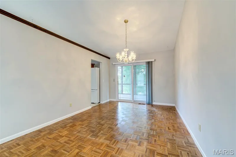 813 Edgewood Drive, Lake St. Louis, MO 63367 — listing photo 10 of 51