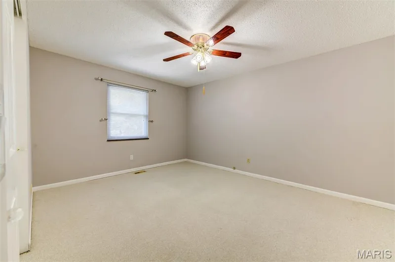 813 Edgewood Drive, Lake St. Louis, MO 63367 — listing photo 27 of 51