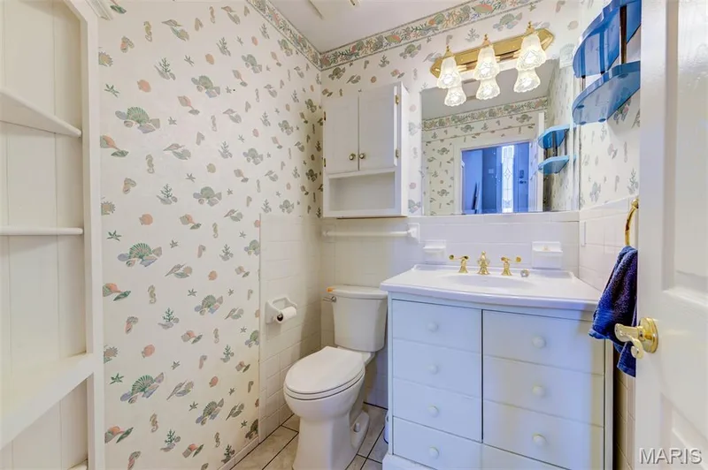 813 Edgewood Drive, Lake St. Louis, MO 63367 — listing photo 35 of 51