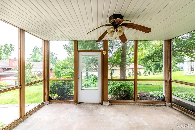813 Edgewood Drive, Lake St. Louis, MO 63367 — listing photo 40 of 51