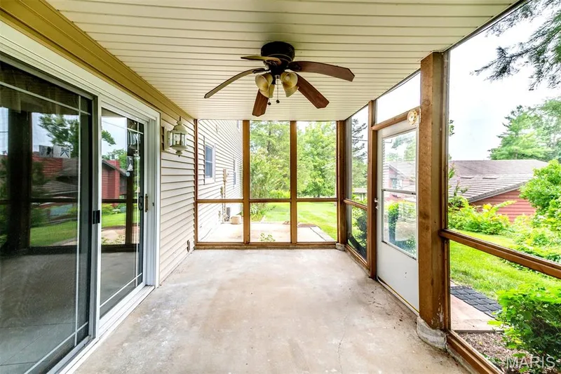 813 Edgewood Drive, Lake St. Louis, MO 63367 — listing photo 42 of 51