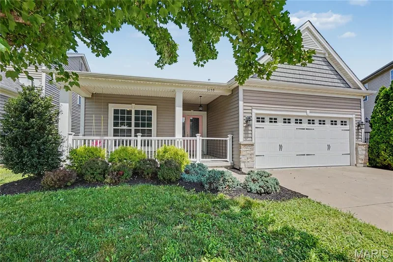 3159 Wheeling Drive, St Charles, MO 63301 — listing photo 2 of 36