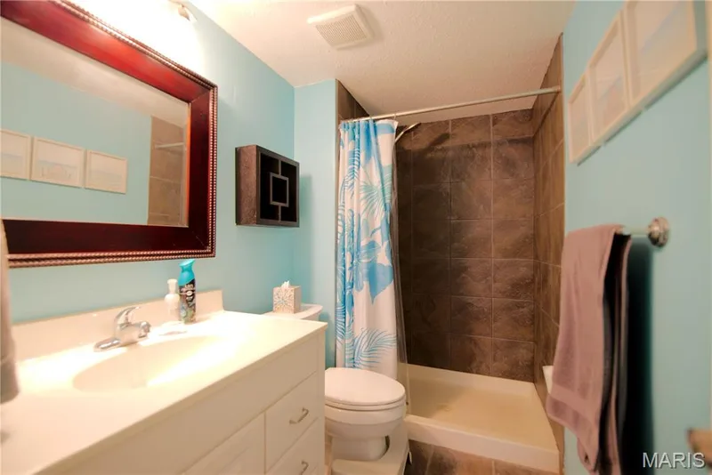 1400 Heritage Landing #304, St Charles, MO 63303 — listing photo 9 of 9