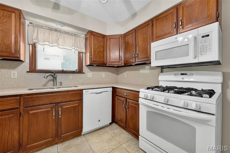 3020 Mockingbird Drive, St Charles, MO 63301 — listing photo 20 of 53
