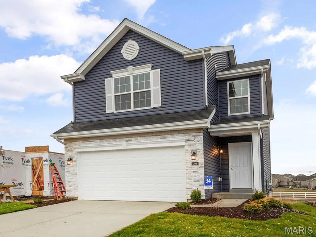 2 Arlington at Post Farms Meadows, O'Fallon, MO 63385 — listing photo 1 of 18