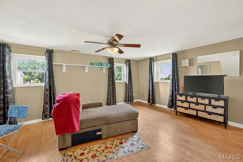 612 Lakewood Drive, Lake St. Louis, MO 63367 — listing photo 20 of 44
