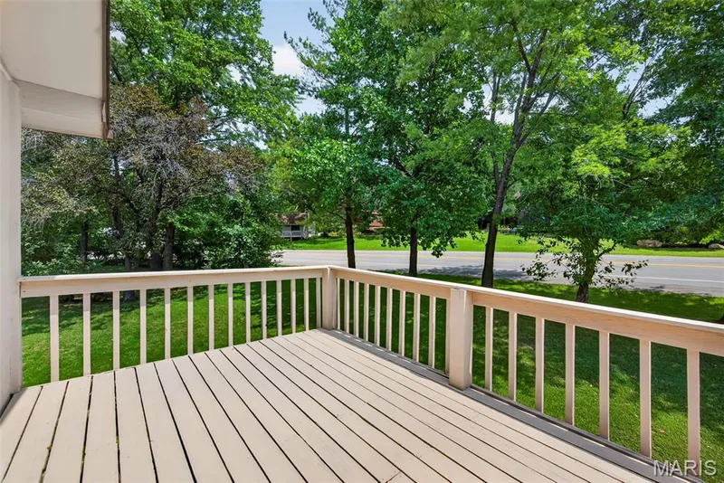612 Lakewood Drive, Lake St. Louis, MO 63367 — listing photo 24 of 44