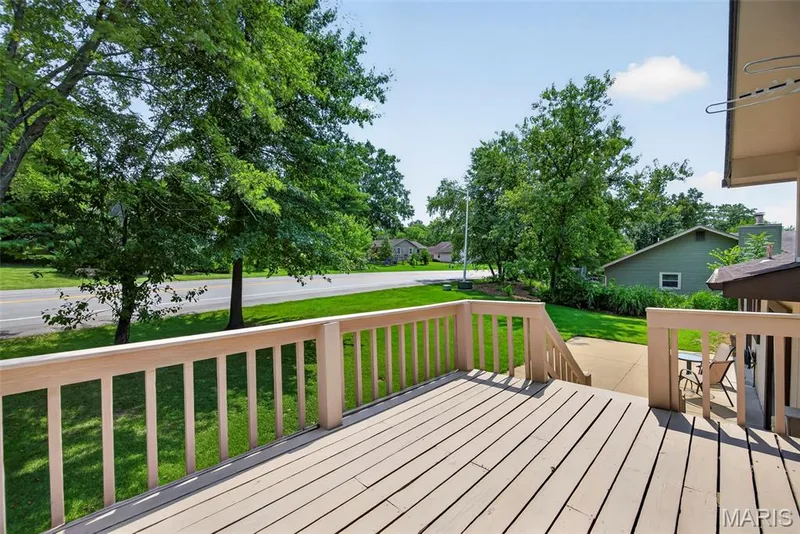 612 Lakewood Drive, Lake St. Louis, MO 63367 — listing photo 25 of 44