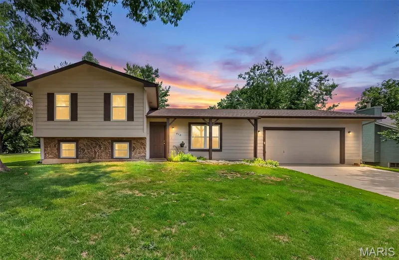 612 Lakewood Drive, Lake St. Louis, MO 63367 — listing photo 35 of 44