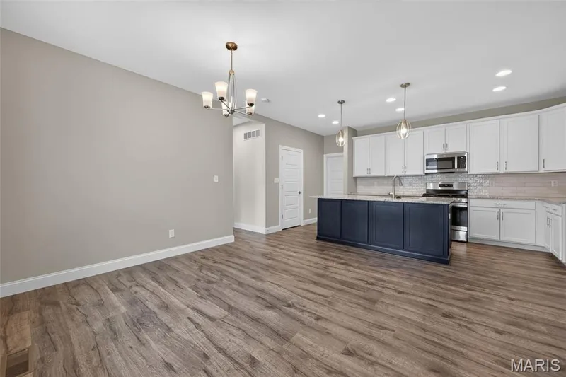 Kitchen and Dining Area — 146 Haven Ridge Court, Dardenne Prairie, MO 63368