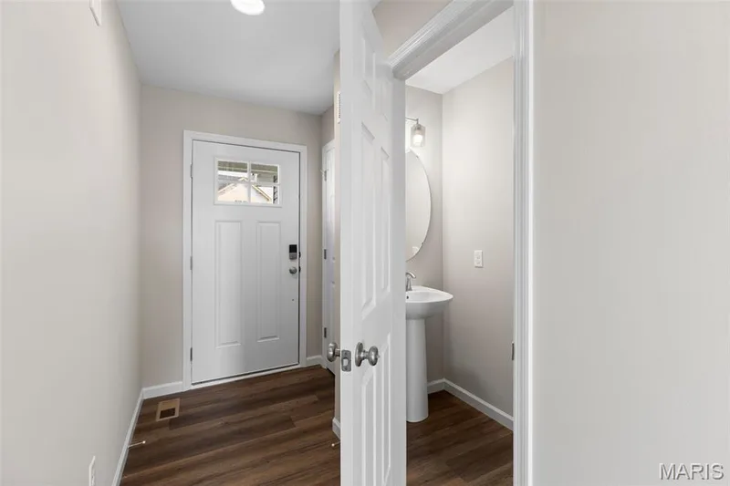 2 Burlington at Post Farms Meadows, O'Fallon, MO 63385 — listing photo 5 of 24