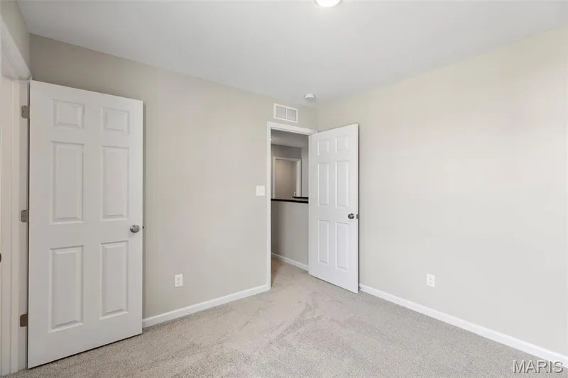 2 Burlington at Post Farms Meadows, O'Fallon, MO 63385 — listing photo 18 of 24