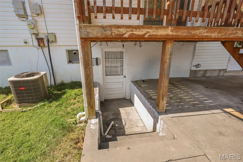 16 Saint Michael Drive, St Peters, MO 63376 — listing photo 33 of 42