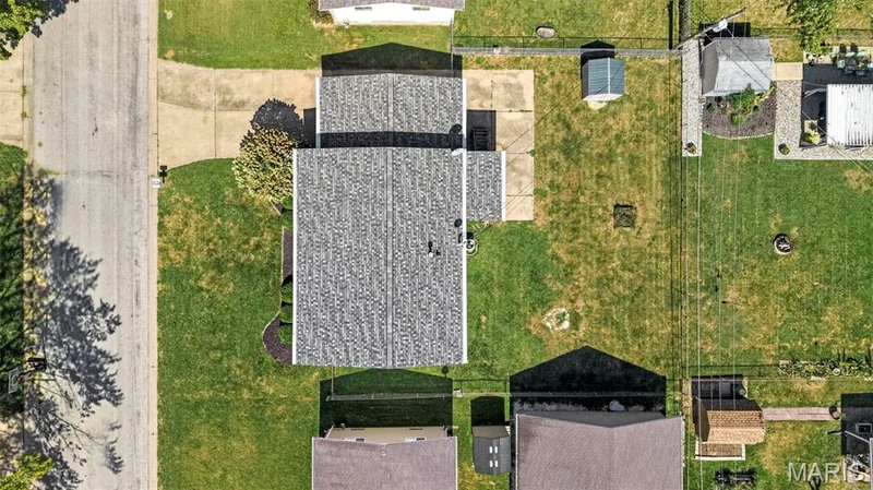 16 Saint Michael Drive, St Peters, MO 63376 — listing photo 40 of 42