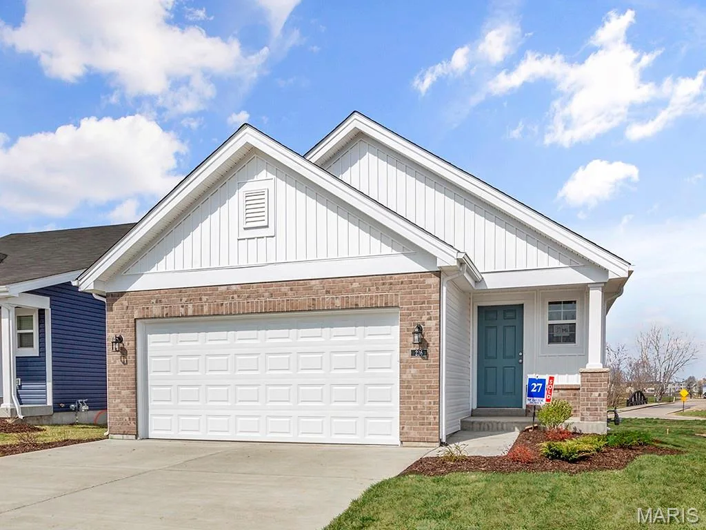 2 Carolina at Post Farms Meadows, O'Fallon, MO 63385 — listing photo 1 of 19
