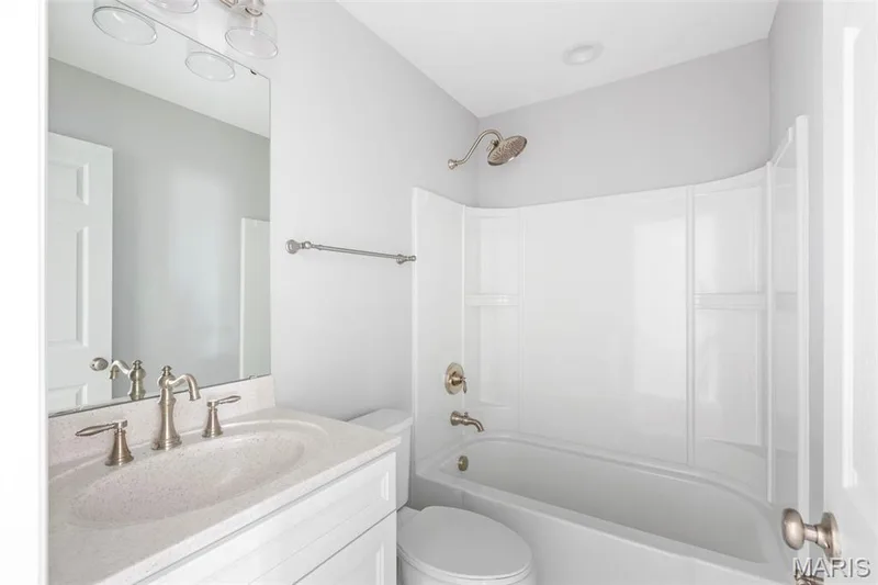 2 Carolina at Post Farms Meadows, O'Fallon, MO 63385 — listing photo 9 of 19