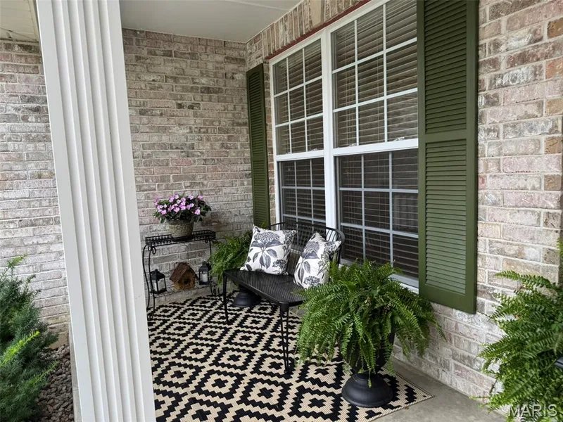 727 Hawk Run Drive, O'Fallon, MO 63368 — listing photo 6 of 57