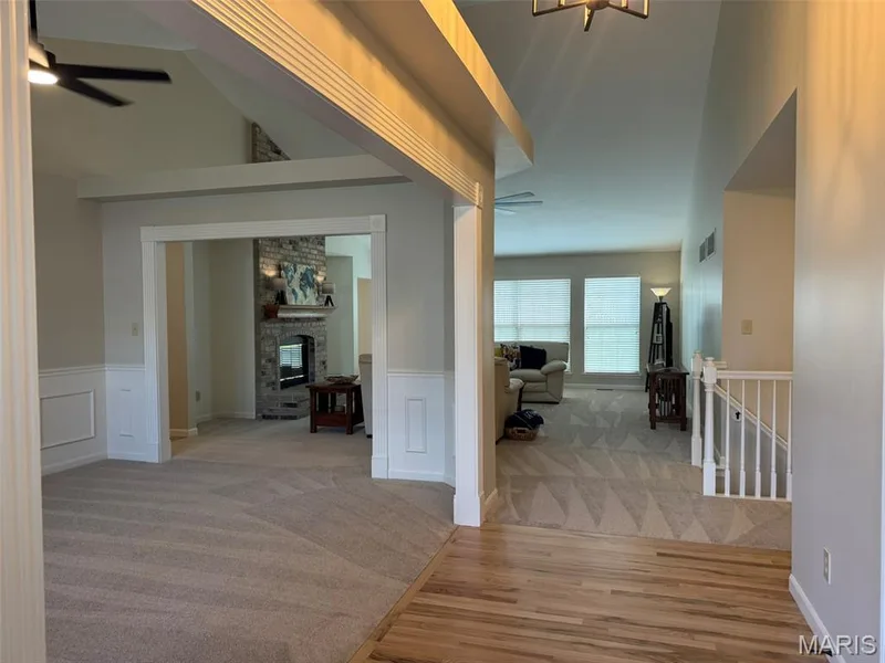 727 Hawk Run Drive, O'Fallon, MO 63368 — listing photo 7 of 57