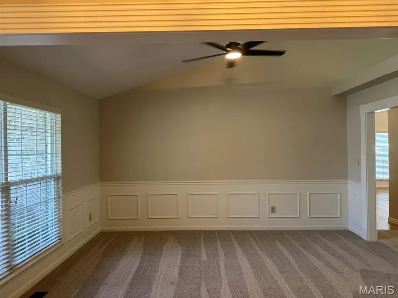 727 Hawk Run Drive, O'Fallon, MO 63368 — listing photo 8 of 57