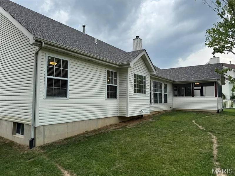 727 Hawk Run Drive, O'Fallon, MO 63368 — listing photo 52 of 57