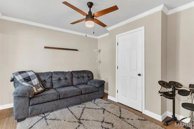 524 Great Oaks Meadow Drive, Wentzville, MO 63385 — listing photo 14 of 51