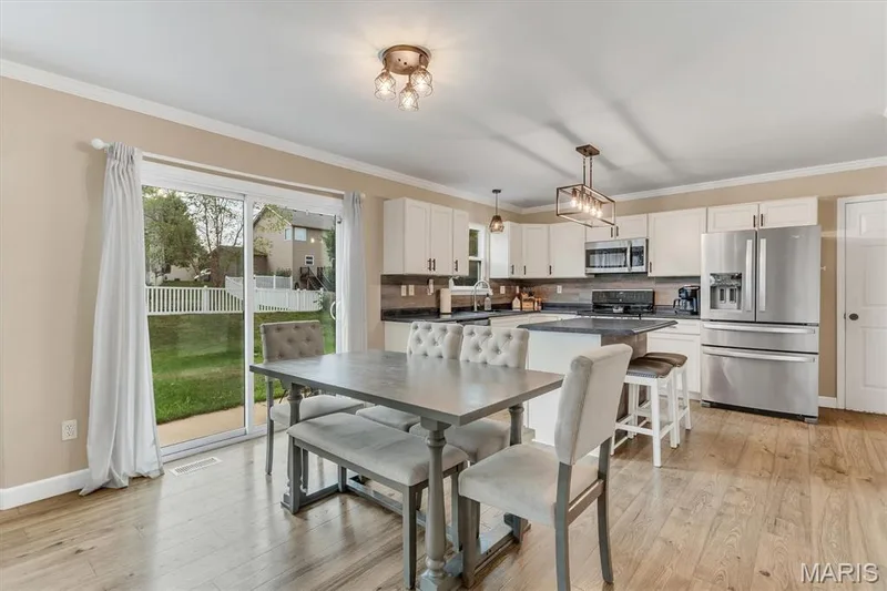 524 Great Oaks Meadow Drive, Wentzville, MO 63385 — listing photo 24 of 51