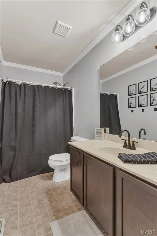 524 Great Oaks Meadow Drive, Wentzville, MO 63385 — listing photo 37 of 51