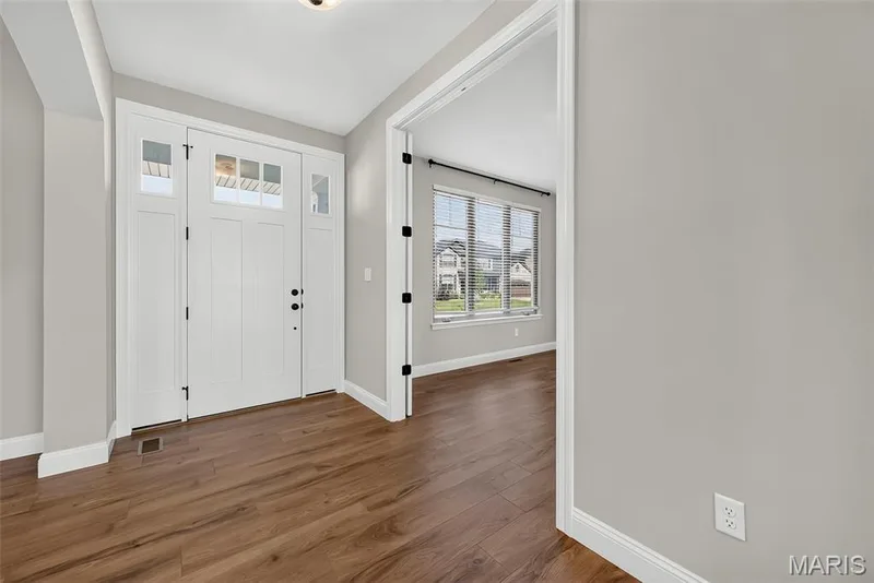 Entry Foyer with 8 Foot Tall Craftsman Style Front Door — 106 Downview Drive, O'Fallon, MO 63368