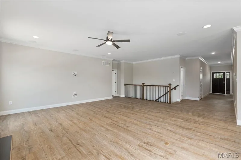 2 Maple Expanded at Post Farms Enclave, O'Fallon, MO 63385 — listing photo 8 of 23
