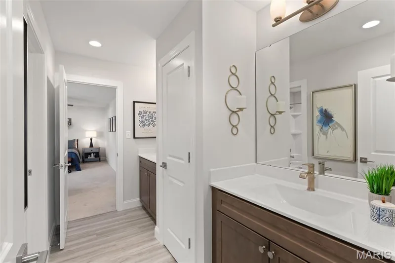2 Pin Oak at Post Farms Enclave, O'Fallon, MO 63385 — listing photo 32 of 38
