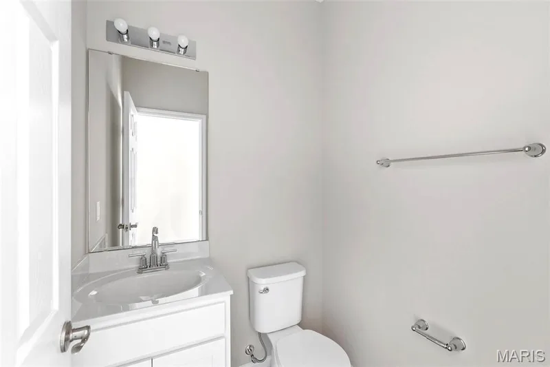 2 Hermitage II at Post Farms Enclave, O'Fallon, MO 63385 — listing photo 23 of 27