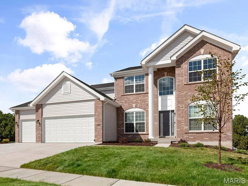 2 Sequoia at Post Farms Enclave, O'Fallon, MO 63385 — listing photo 2 of 26
