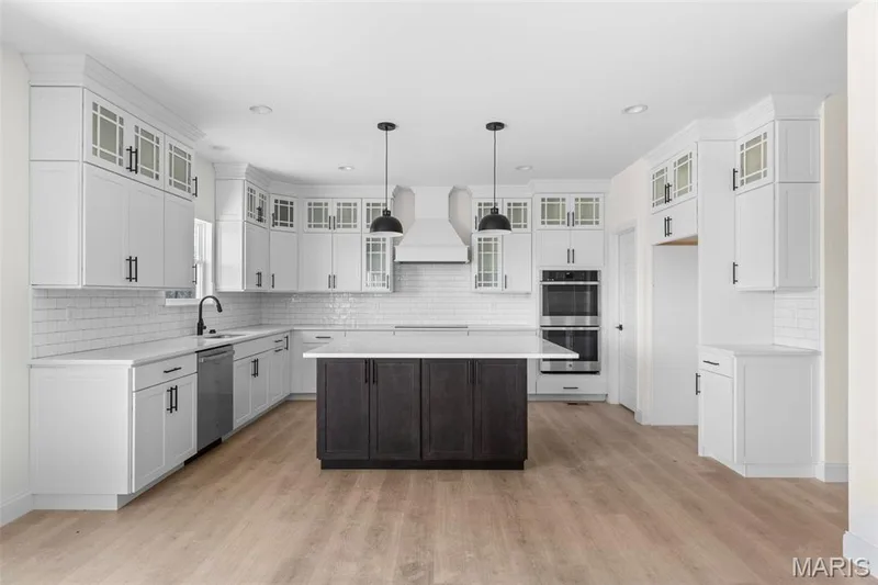 2 Sequoia at Post Farms Enclave, O'Fallon, MO 63385 — listing photo 11 of 26
