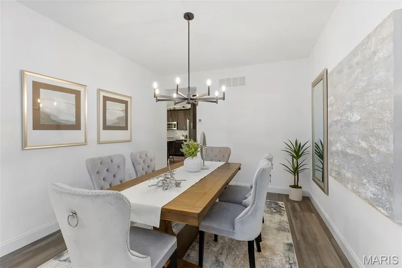 2 Nottingham at Post Farms Enclave, O'Fallon, MO 63385 — listing photo 9 of 34