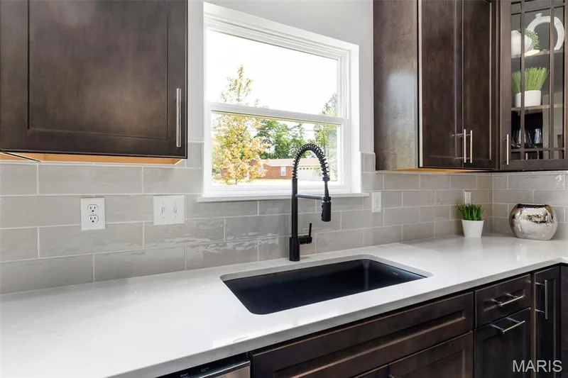 2 Nottingham at Post Farms Enclave, O'Fallon, MO 63385 — listing photo 17 of 34