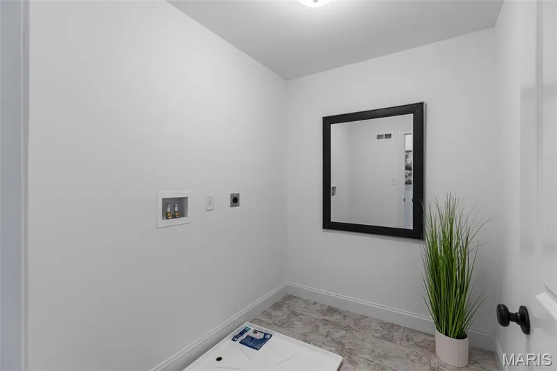 2 Nottingham at Post Farms Enclave, O'Fallon, MO 63385 — listing photo 22 of 34